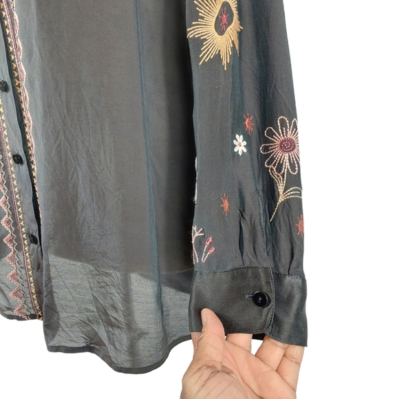 Johnny Was CALME Black Silk Blend Embroidered Long Sleeve Blouse - Picture 3 of 10